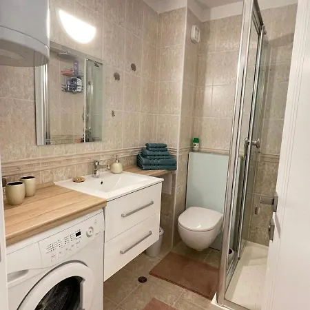 Luxus Und Komfort Im Vista Komplex Apartment