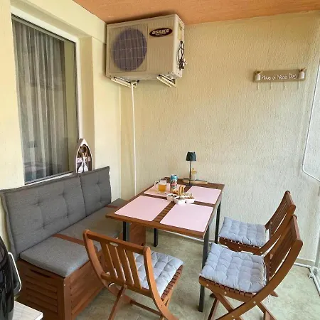 דירה Luxury With Pool Near Yacht Marina & -sveti סבטי ולאס