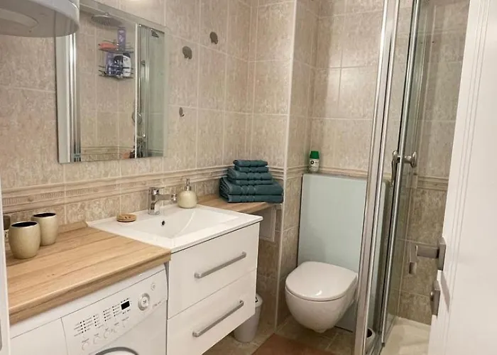 Luxus Und Komfort Im Vista Komplex Appartement